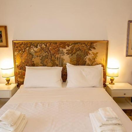 Dimora Al Colosseo, 2 Bedrooms Rome Buitenkant foto